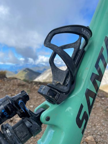 SRAM AXS Battery Mount for Zee Cage II photo review